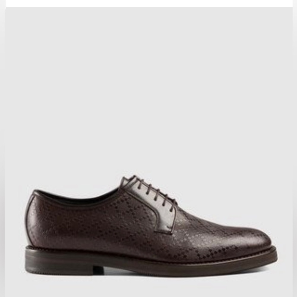 Gucci Lace-up Shoes
